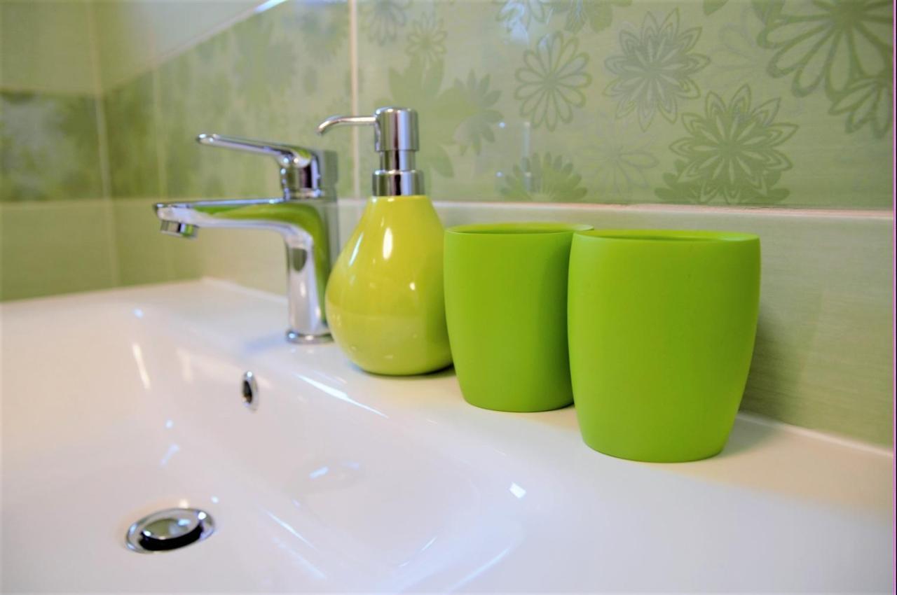 Amaryllis Residence, Apartment Diana & Deluxe Rooms With Shared Kitchen Veli Lošinj Εξωτερικό φωτογραφία