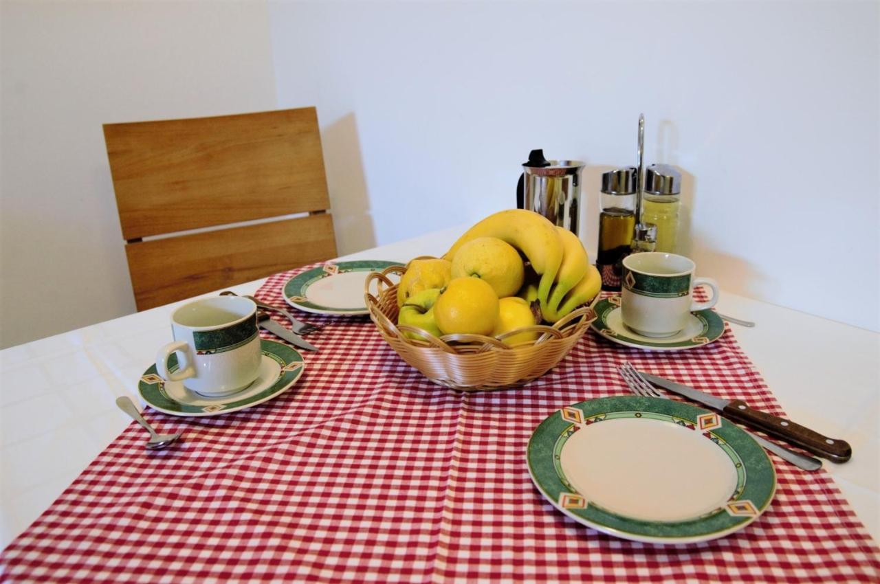 Amaryllis Residence, Apartment Diana & Deluxe Rooms With Shared Kitchen Veli Lošinj Εξωτερικό φωτογραφία