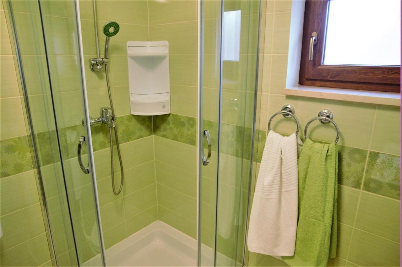Amaryllis Residence, Apartment Diana & Deluxe Rooms With Shared Kitchen Veli Lošinj Εξωτερικό φωτογραφία