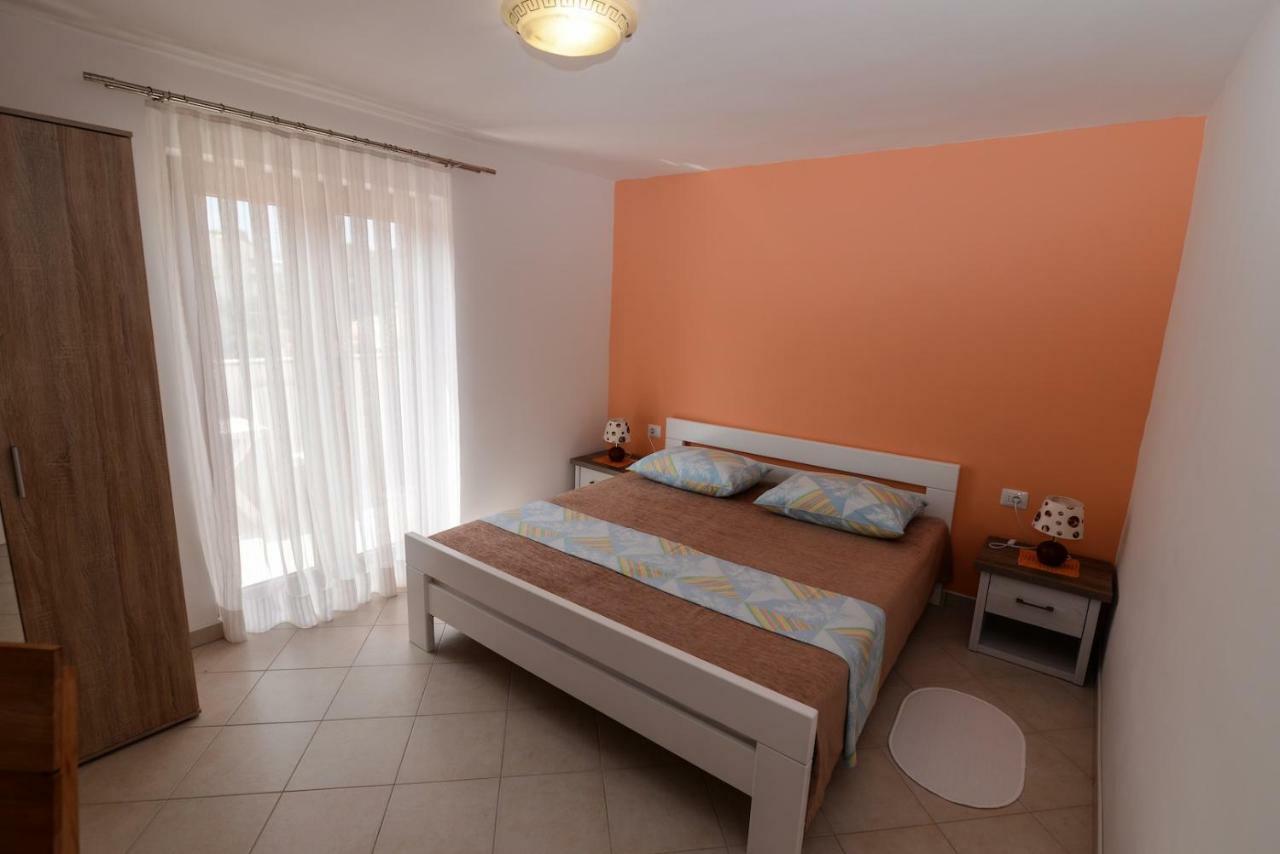 Amaryllis Residence, Apartment Diana & Deluxe Rooms With Shared Kitchen Veli Lošinj Εξωτερικό φωτογραφία