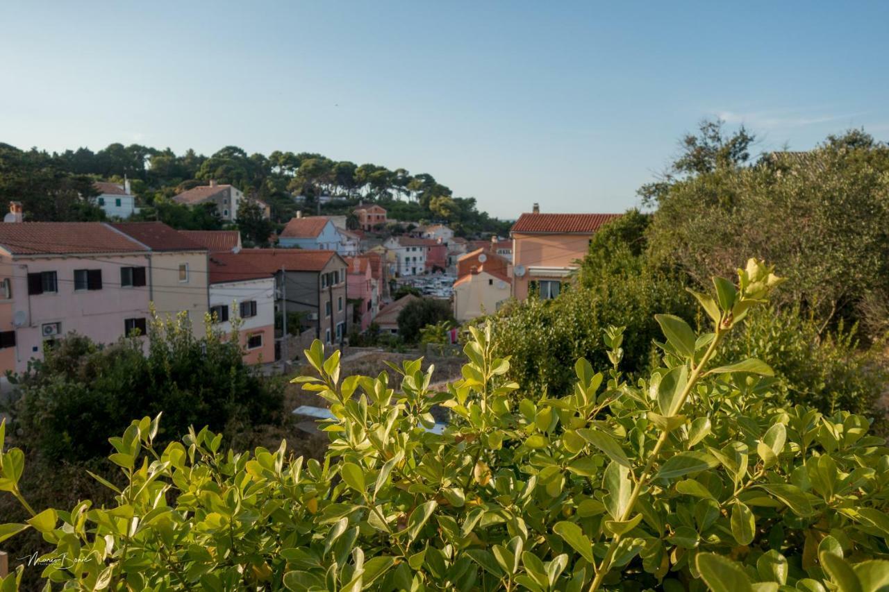 Amaryllis Residence, Apartment Diana & Deluxe Rooms With Shared Kitchen Veli Lošinj Εξωτερικό φωτογραφία